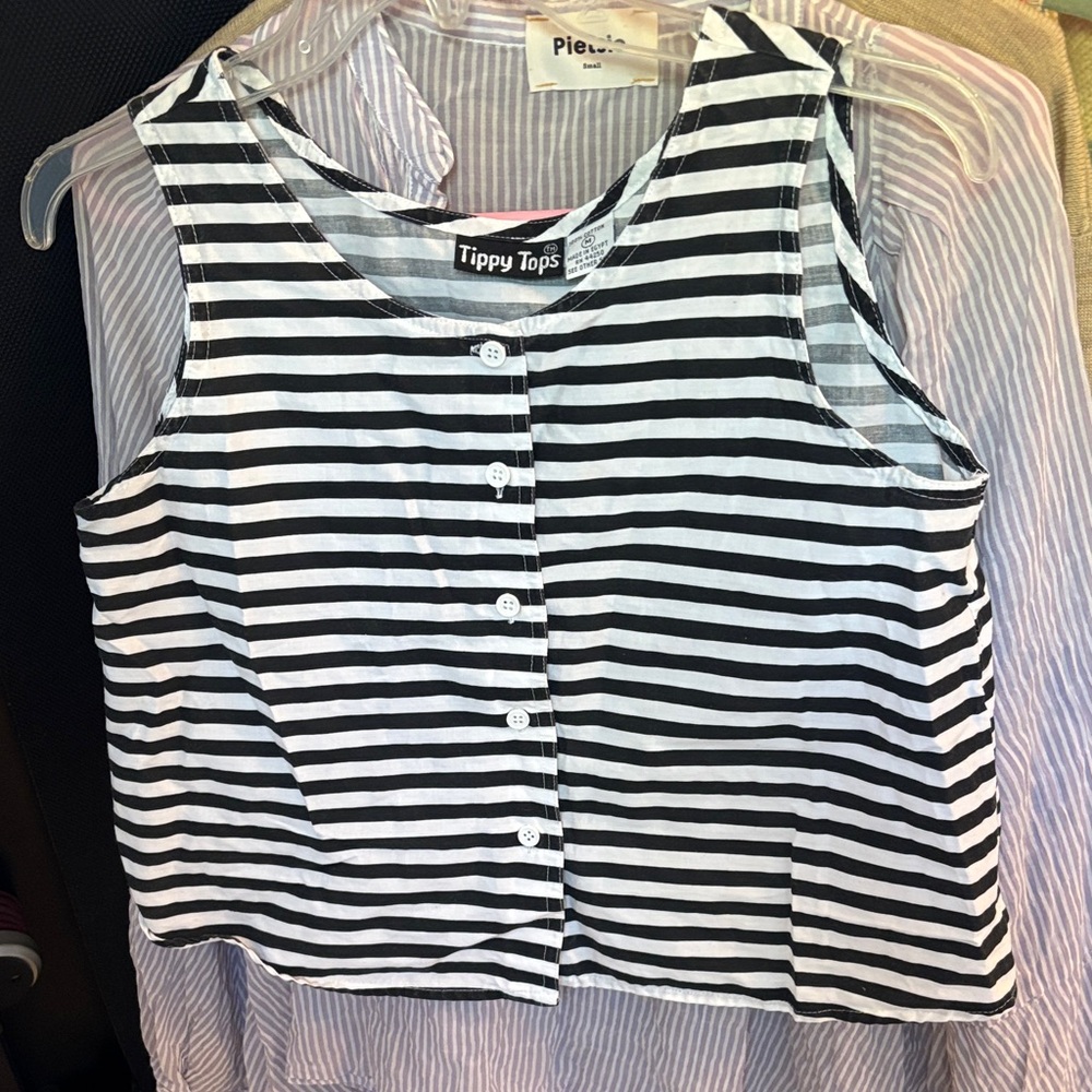 Vintage Black and White Striped Sleeveless Button-Front Top